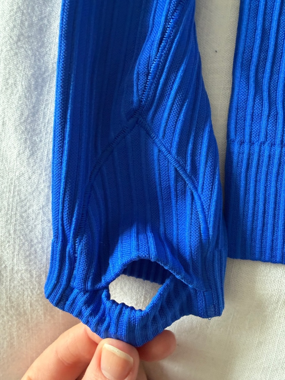 NET lululemon athletica Rest Less Pullover Size 8 - Picture 5 of 7